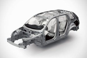 Το νέο Volvo XC90 είναι πολύ «σκληρό» στα crash tests (video)