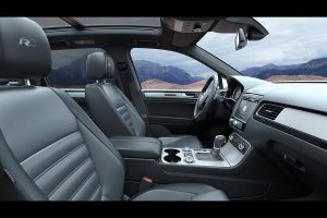 Ανανεωμένο Volkswagen Touareg μόνο ντίζελ και υβριδικό