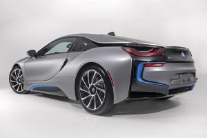 Ειδική έκδοση του BMW i8 πωλήθηκε για 825.000 δολάρια!