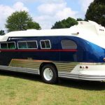 Ρετρό λεωφορείο - τροχόσπιτο του 1957 για 235.000 δολάρια!