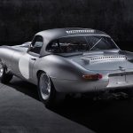 Η πρώτη από τις έξι "νέες" χειροποίητες Jaguar Lightweight E-Type