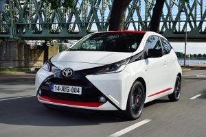 Προσφορές Toyota με εκπτώσεις και δώρα σε όλα τα μοντέλα