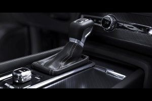 Νέο Volvo XC90 R-Design με πιο «αγριεμένο» χαρακτήρα