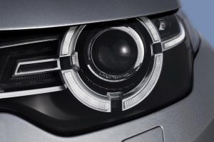 Νέο Land Rover Discovery Sport και με κίνηση στους δύο τροχούς