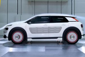 Citroen C4 Cactus AIRFLOW 2L concept με κατανάλωση 2 λτ./100 χλμ.!