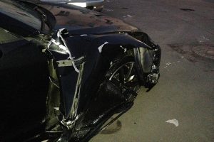 Ελαστικό σκάει σε Nissan GT-R στα 327 χλμ./ώρα! (video)