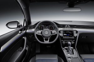 Νέο VW Passat GTE 218 PS με κατανάλωση 2,0 λτ./100 χλμ.!