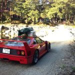 Κάμπινγκ με Ferrari F40 σίγουρα δεν βλέπεις κάθε μέρα...