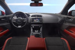 Νέα μεσαία Jaguar XE και… χωρίς τέλη κυκλοφορίας!