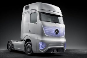 Mercedes Future Truck 2025 με τεχνολογία αεροσκάφους
