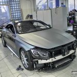 Μεταμόρφωση Mercedes S 63 AMG Coupe με γκρι μεμβράνη