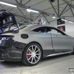 Μεταμόρφωση Mercedes S 63 AMG Coupe με γκρι μεμβράνη