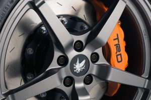 Αναβαθμισμένο Toyota 86 14R60 με αγωνιστικό εξοπλισμό