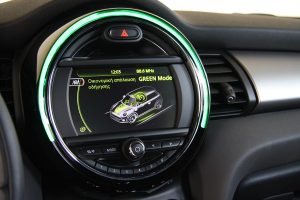 Δοκιμή νέο MINI One 1.2 TwinPower Turbo 102 PS Automatic