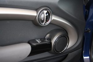 Δοκιμή νέο MINI One 1.2 TwinPower Turbo 102 PS Automatic