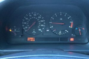 BMW M5 του 1993 πωλείται πιο ακριβά από την καινούργια!