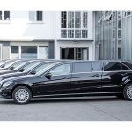 Mercedes E-Class με 6 πόρτες, 6 θέσεις και μήκους 6 μέτρων!