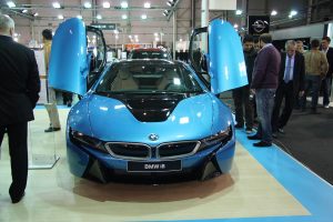 BMW i8 με 362 ίππους και κατανάλωση 2,5 λτ./100 χλμ.