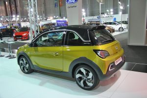 Opel ADAM ROCKS με χαρακτηριστικά crossover και cabrio