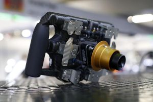 Το εντυπωσιακό τιμόνι – υπολογιστής της Porsche 919 Hybrid