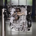 Νέος κινητήρας Volvo 2.0 λτ. με τρία turbo ισχύος 450hp! (+video)