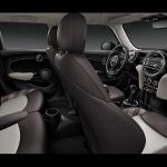 Ανακοινώθηκαν οι τιμές για τα νέα 5θυρα MINI One και One D