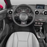 Ανανεωμένο Audi A1 και με νέο 3κύλινδρο κινητήρα 1.0 TFSI (+video)