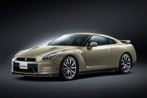 Nissan GT-R 2015 και νέα έκδοση «45th Anniversary» (+video)