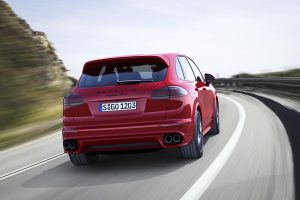 Νέα Porsche Cayenne GTS με V6 3.6 λτ. bi-turbo αντί του V8