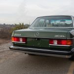 Αυτή τη Mercedes 300D του 1977 θα τη ζηλέψετε!