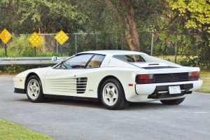 Πωλείται η Ferrari Testarossa από τo Miami Vice για 1,5 εκ. ευρώ!
