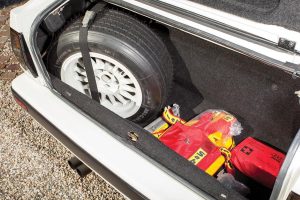 Audi Sport quattro του 1984 με 8.200 χλμ. σε τιμή όσο δύο R8!