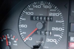 Audi Sport quattro του 1984 με 8.200 χλμ. σε τιμή όσο δύο R8!