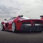 Επίσημη αποκάλυψη της Ferrari FXX K απόδοσης 1050 ίππων!
