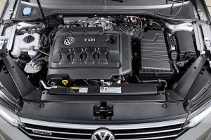 Οδηγούμε στην Ελλάδα το νέο Volkswagen Passat (+videos)