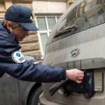 Αστυνομικοί σκύλοι στην υπηρεσία παράνομης στάθμευσης!