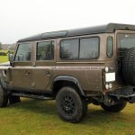 Land Rover Defender με κινητήρα 550HP από Corvette! (+video)