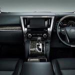 Τα νέα business class 8θέσια MPV Toyota Alphard και Vellfire