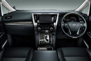 Τα νέα business class 8θέσια MPV Toyota Alphard και Vellfire