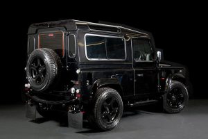 Θηρίο Land Rover Defender 500 hp με κινητήρα από Corvette!