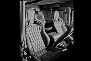 Θηρίο Land Rover Defender 500 hp με κινητήρα από Corvette!