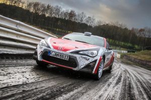 Έτοιμο το αγωνιστικό Toyota GT86 CS-R3 των 84.000 ευρώ