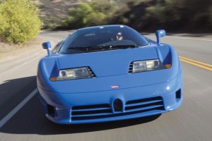 Σε δημοπρασία σπάνια Bugatti EB110 GT του ’93 με 8.000 χλμ.!