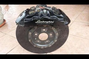 Πωλούνται αποκαΐδια από Lamborghini Huracan για 6.300 ευρώ