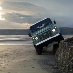 Τρεις νέες τελικές εκδόσεις Land Rover Defender (+video)