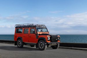 Τρεις νέες τελικές εκδόσεις Land Rover Defender (+video)