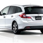 Νέο Honda Jade Hybrid με πρακτικό εσωτερικό 6 θέσεων