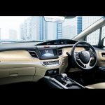 Νέο Honda Jade Hybrid με πρακτικό εσωτερικό 6 θέσεων