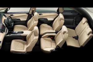 Νέο Honda Jade Hybrid με πρακτικό εσωτερικό 6 θέσεων