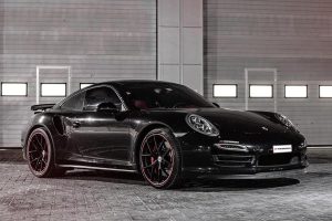 Βελτιωμένη Porsche 911 Turbo 100αρίζει σε 2,5 δλ.! (video)